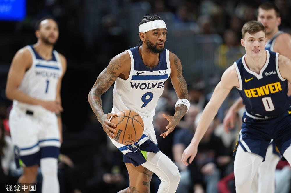 的基础上加 的基础上加