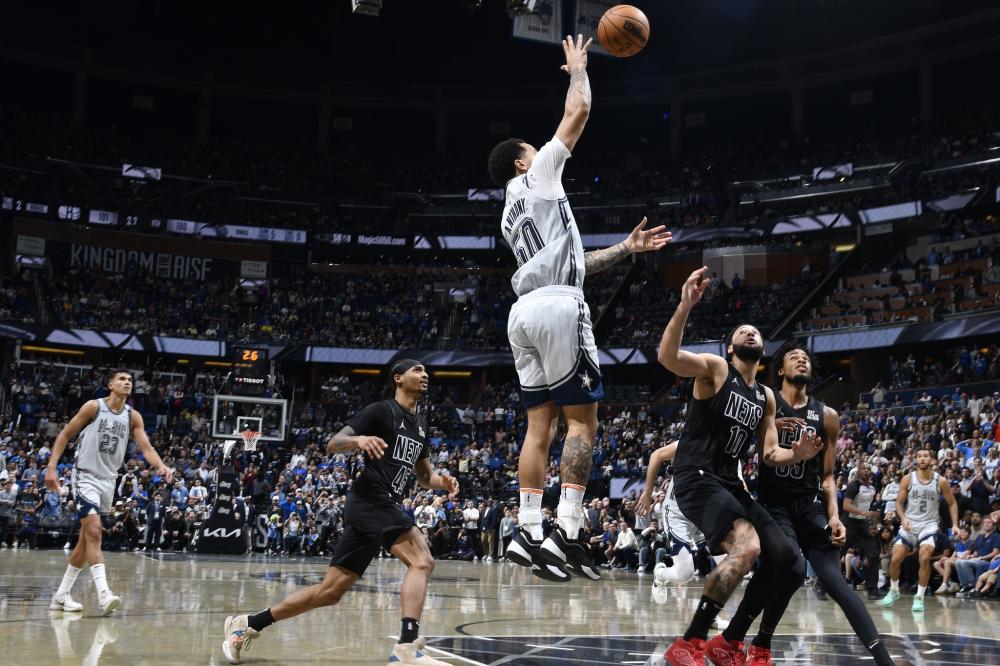 比赛中摘得 比赛中摘得