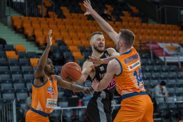 黎并非偶然 黎并非偶然